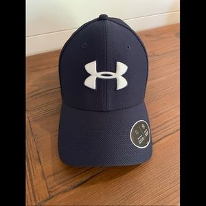 NWT Under Armour fitted hat